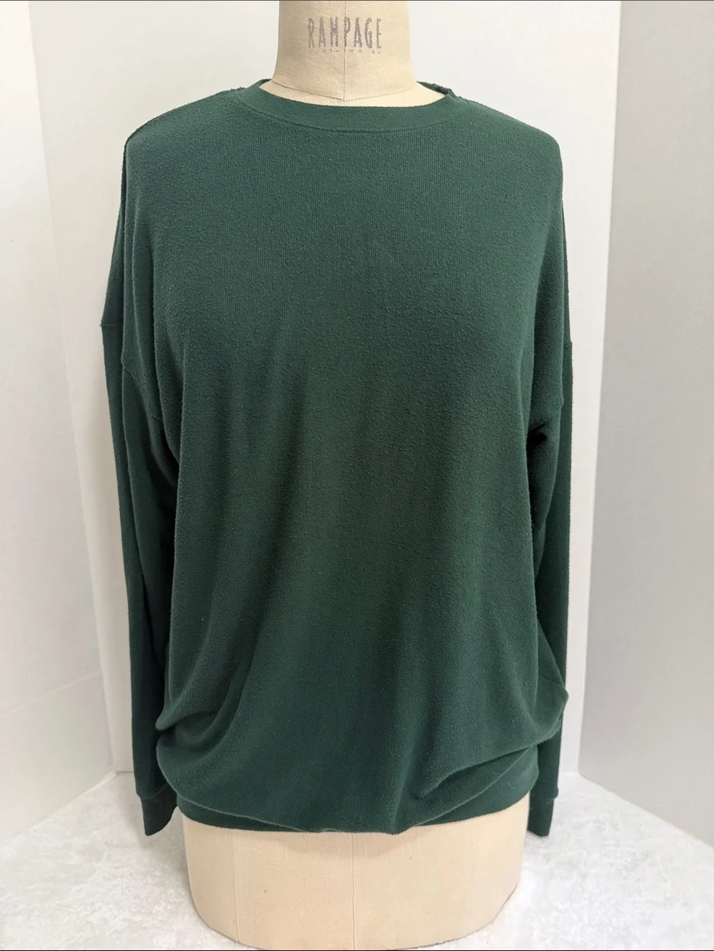 Alo Soho Oversized Crewneck Sweatshirt in Deep Forest Green Size Small